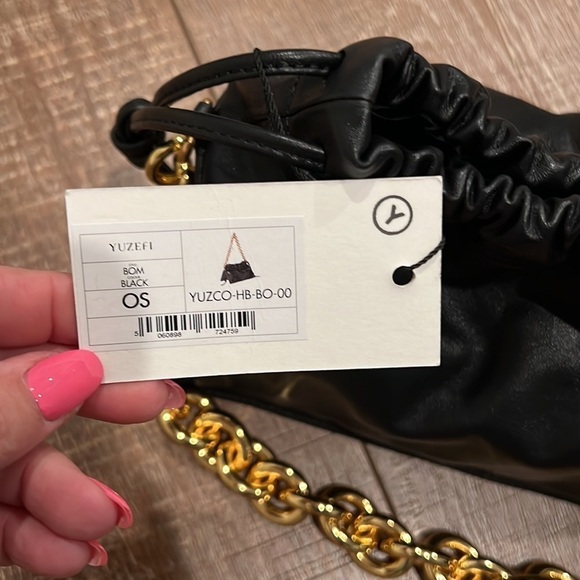 Yuzefi Bom Bag - Picture 8 of 10